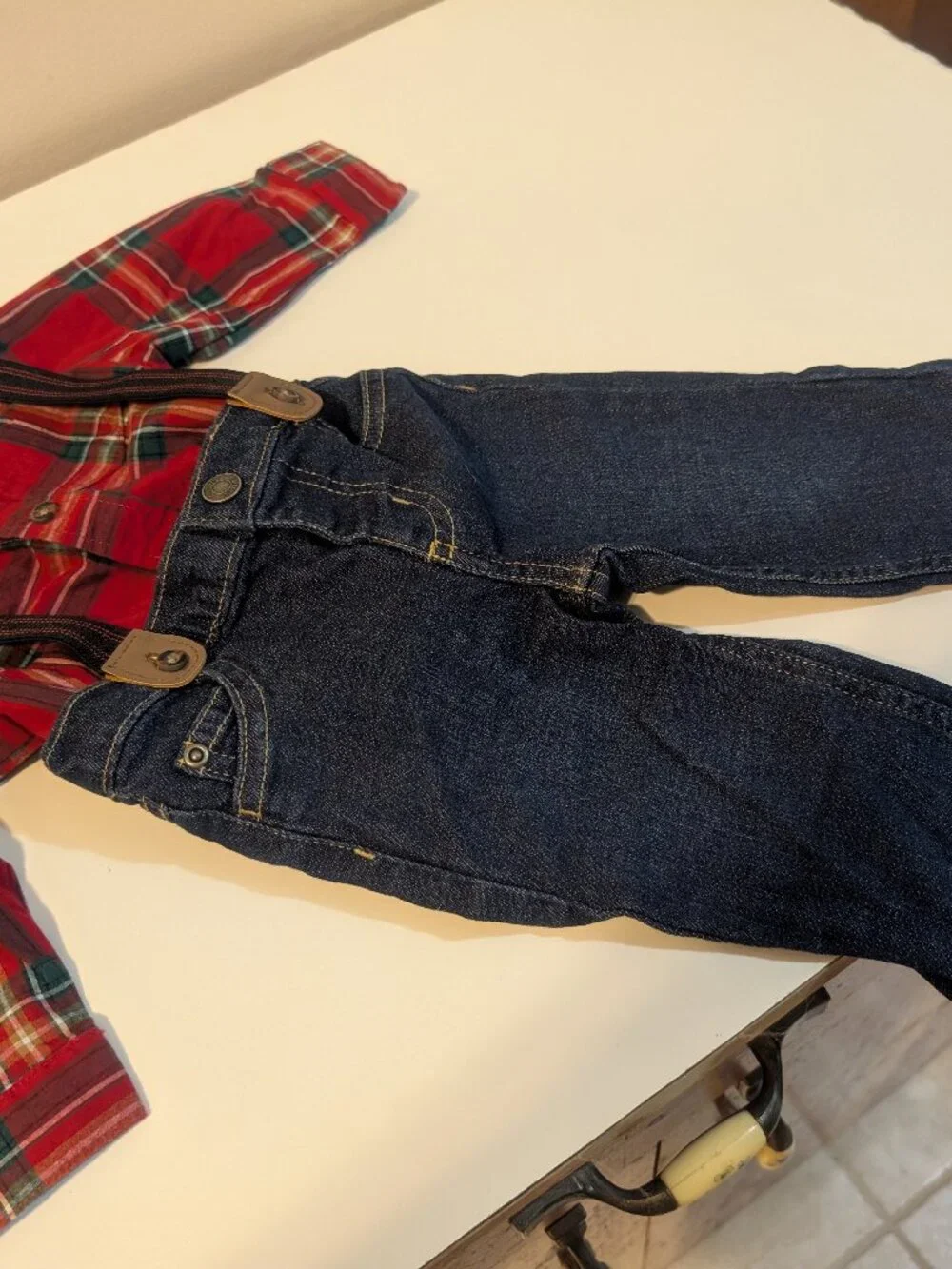 Baby Boy 3-piece red plaid shirt and denim suspender pant set, size 6 months